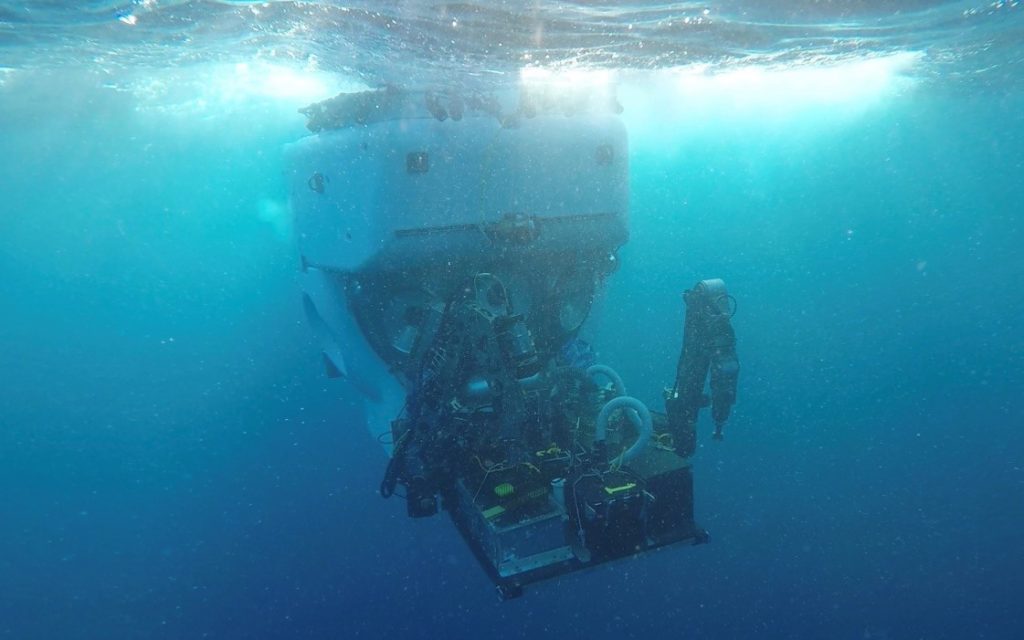 First Descent: Thoughts, Feelings, and Memories from My Dive in Alvin ...